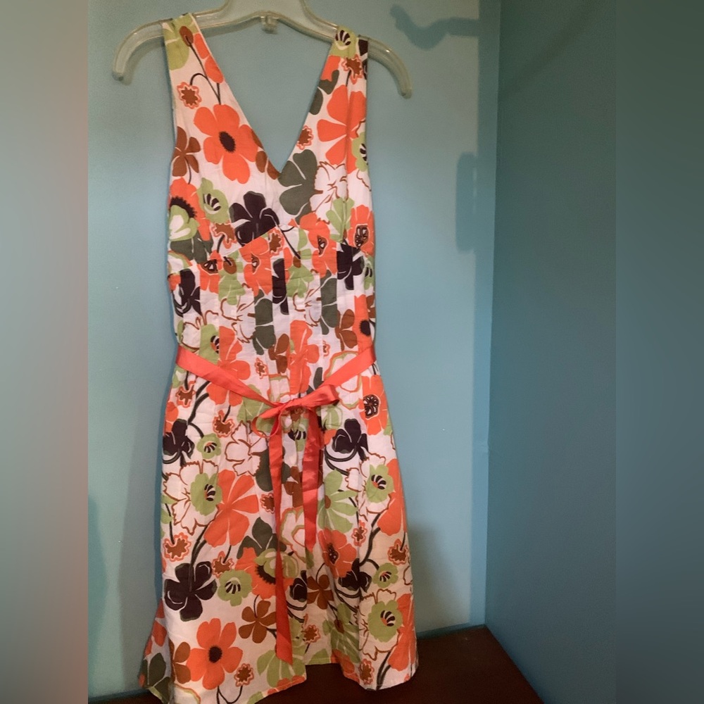 Cute cotton dress.